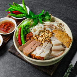 Tô Đặc Biệt